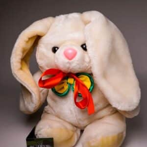 Eladó pihe-puha plüssnyuszi